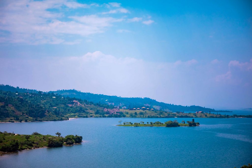 5 Days Rwanda Gorillas and Lake Kivu Tour